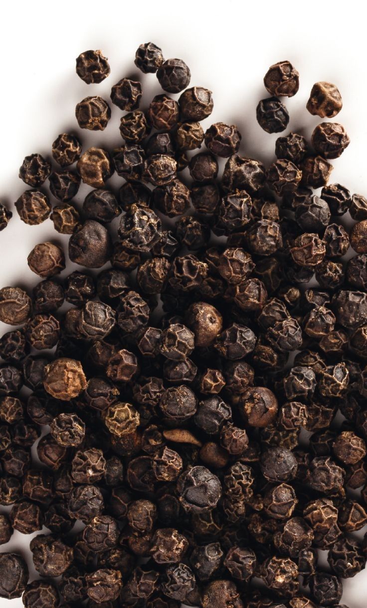 Farm Fresh Organic Premium Organic Black Peppercorns - Medium (500g)