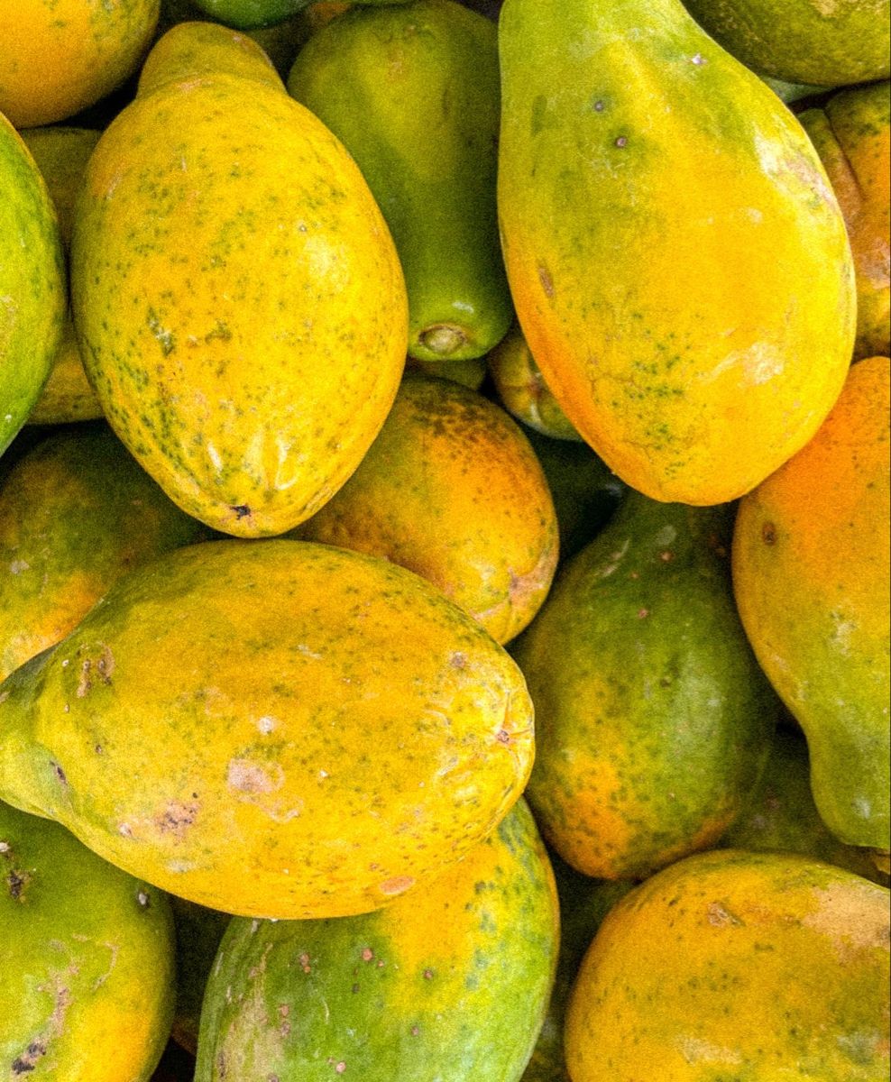 Fresh Direct Organic Organic Red Pawpaw - Medium (1kg) - Pack