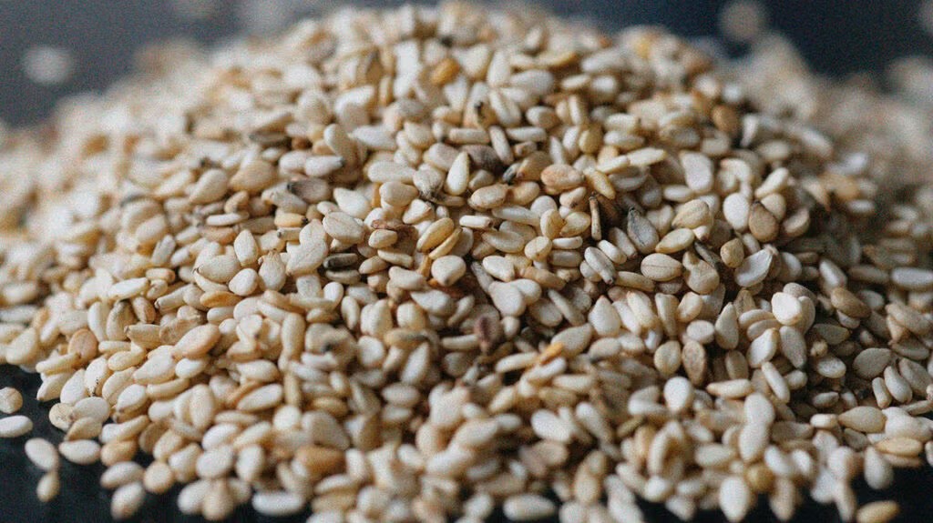 Premium Seeds Grade B Premium Raw Sesame Seeds - Medium (500g)