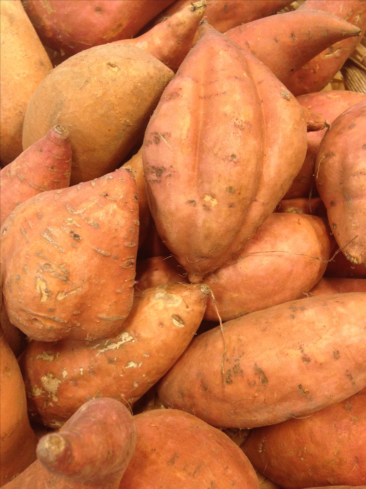 Organic Valley Grade B Premium Fresh Sweet Potatoes - Large (1kg)